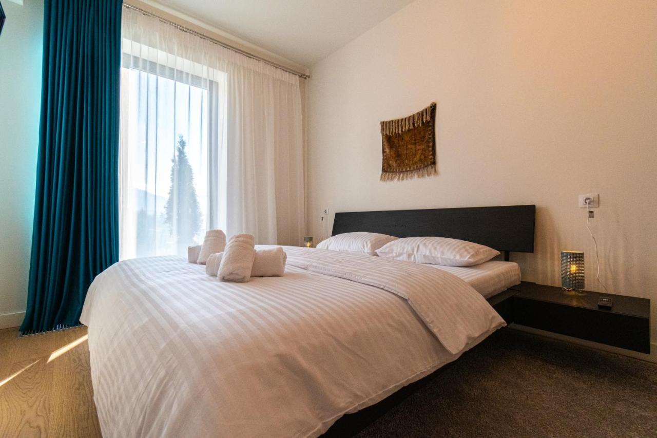Mirador Bohemian Apt With Views Over Old Town And Tampa Mountain, Near Poiana Brasov Exterior photo