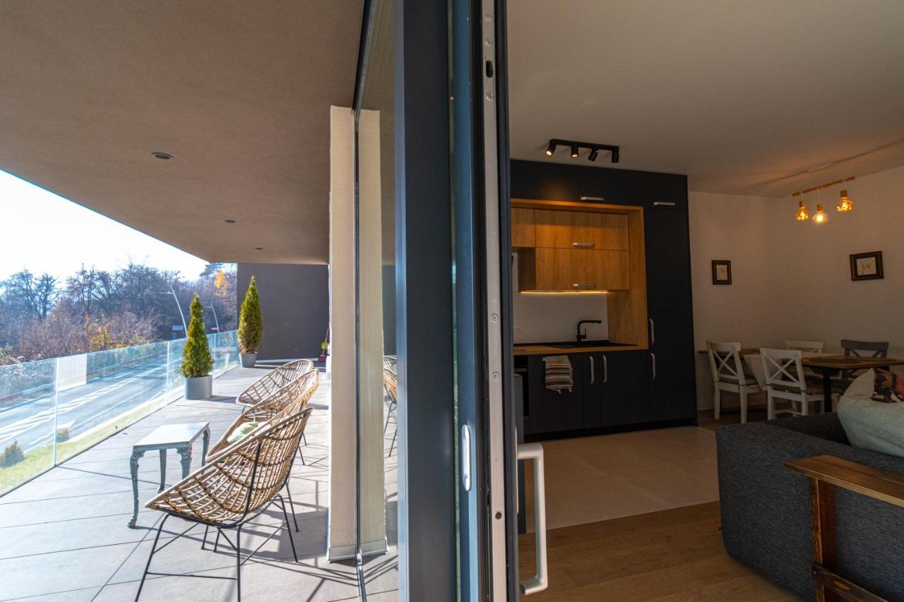 Mirador Bohemian Apt With Views Over Old Town And Tampa Mountain, Near Poiana Brasov Exterior photo